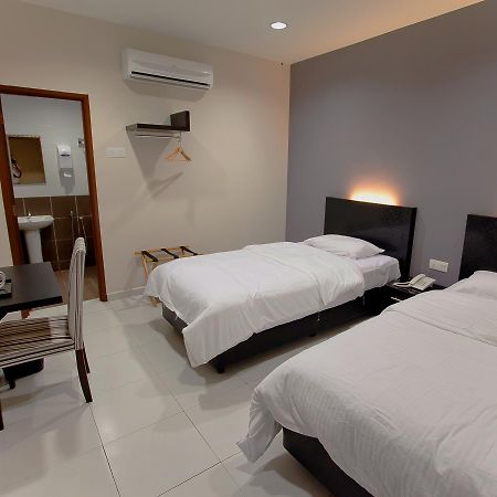 Melody Inn Hotel Keluang Exterior foto